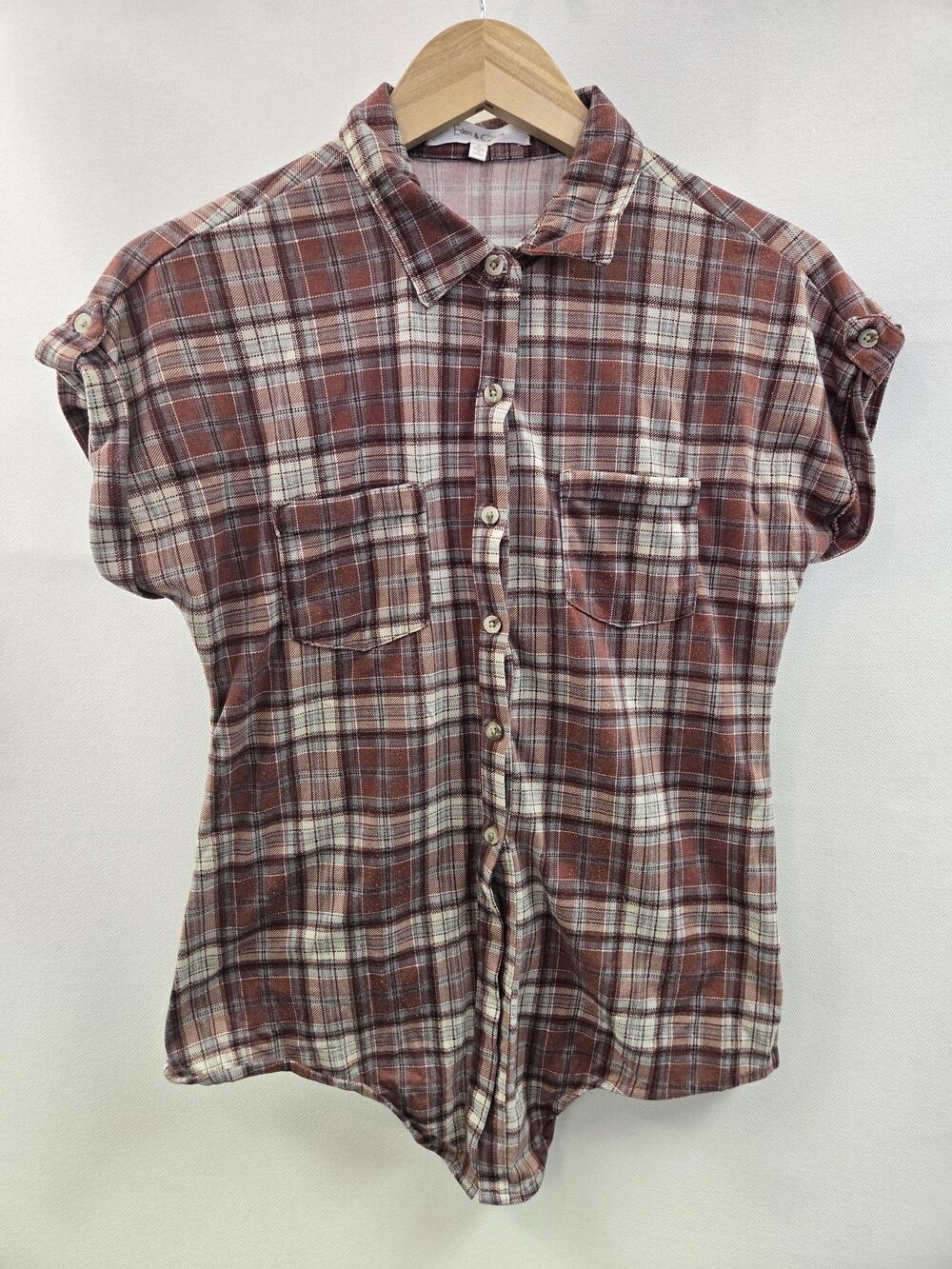 Eden & Olivia Shirt Womens Small Brown Plaid Sleeveless Button Front Casual
